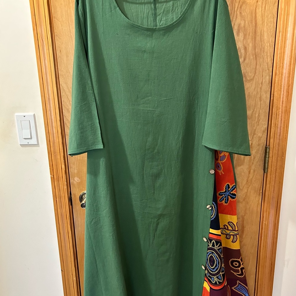 Plus size women’s Vintage Floral Kaftan Maxi Dress Size 18/20